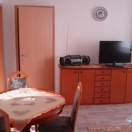 Auris Apartment *