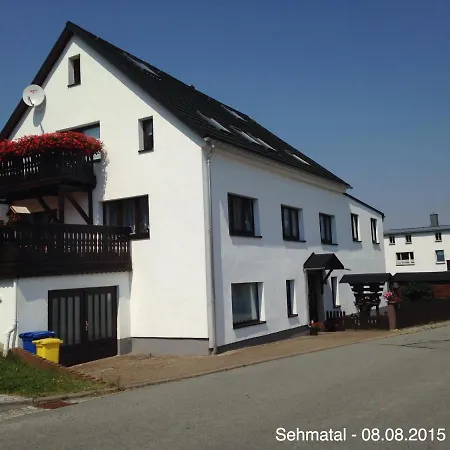 Auris Apartment
